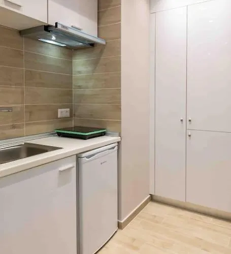 Luxury Cozy In The Center Rhodes City